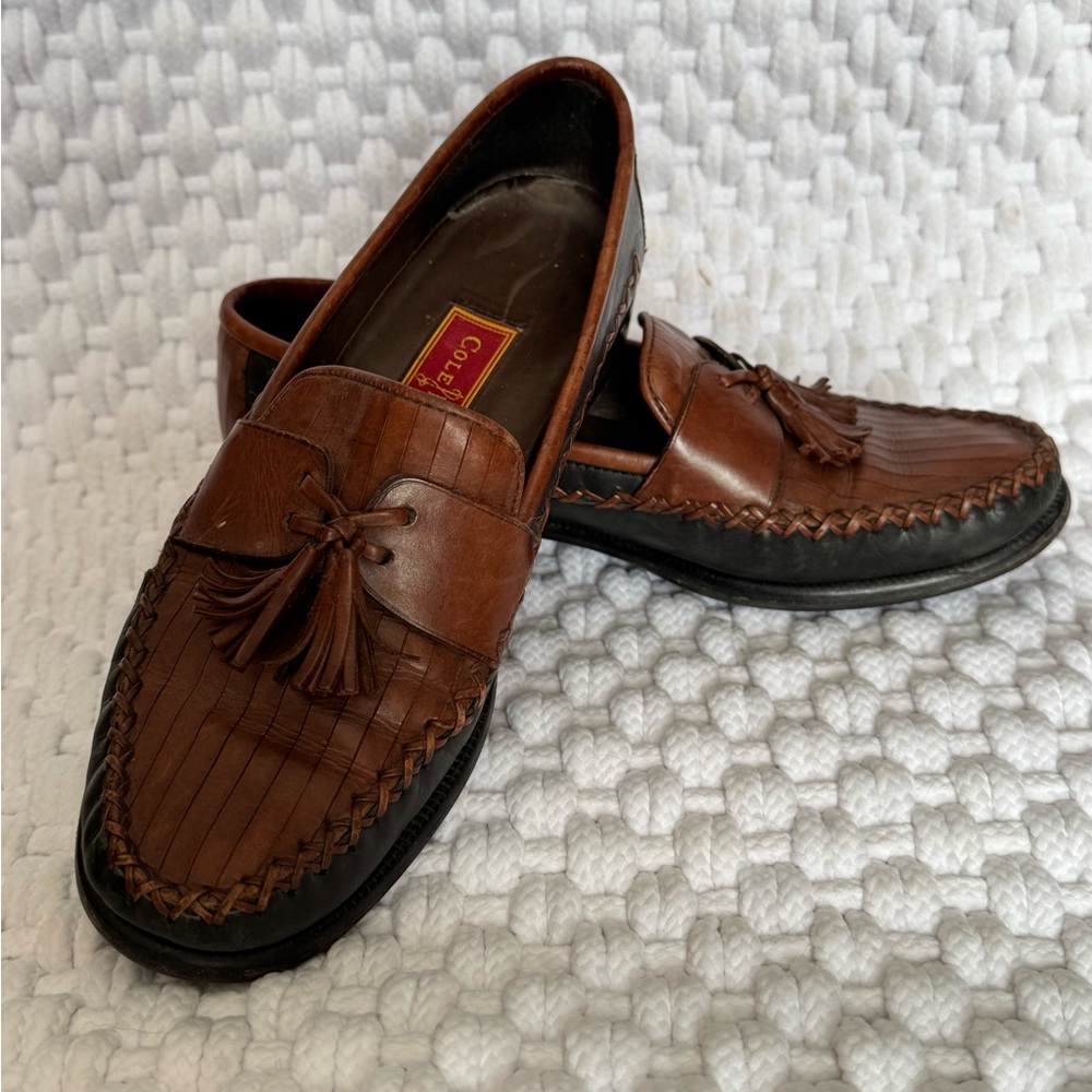 Cole Haan Country Women’s Black & Brown Tasseled Loafers 7B